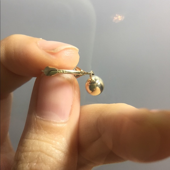 SOLD!!! 14K Solid Gold Leverback Earrings - Picture 3 of 5